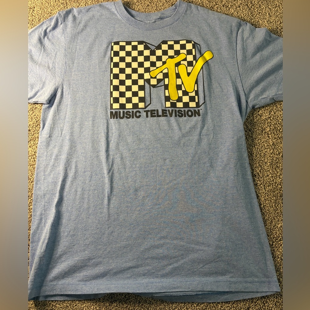 Vintage Y2K MTV Graphic T-Shirt | Checkerboard Logo Music Television Tee Size L